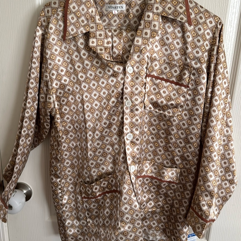 Silky Patterned Women's Pajama Set please read description for size
